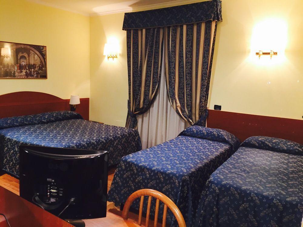 Rest Guesthouse Rzym Zewnętrze zdjęcie