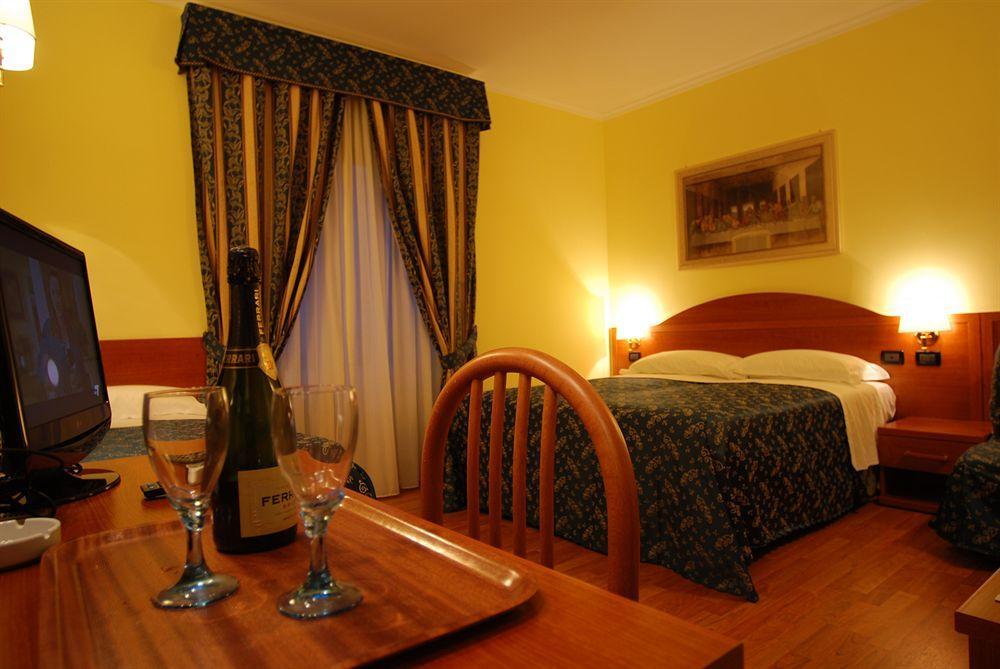 Rest Guesthouse Rzym Zewnętrze zdjęcie